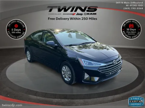 Black 2020 Hyundai Elantra SE for sale in Wayland, MI