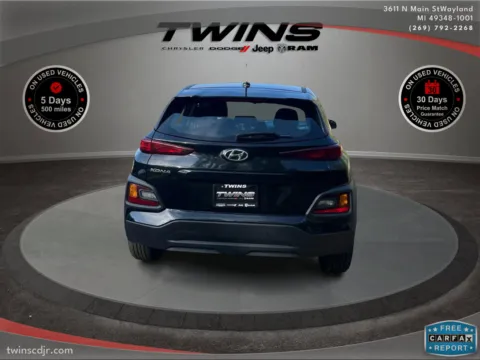More photos of 2021 Hyundai Kona SE at Twins Chrysler Dodge Jeep Ram, MI