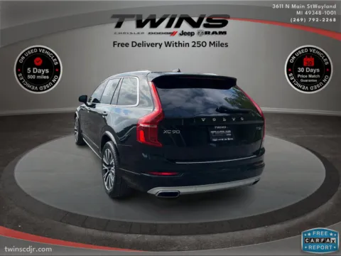 More photos of 2021 Volvo XC90 Momentum at Twins Chrysler Dodge Jeep Ram, MI