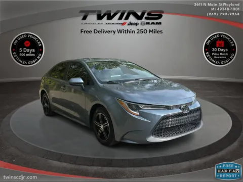 Gray 2022 Toyota Corolla LE for sale in Wayland, MI