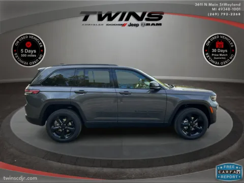 Gray 2025 Jeep Grand Cherokee Limited for sale in Wayland, MI