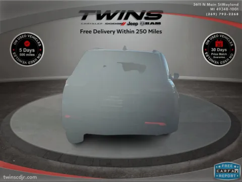 More photos of 2025 Jeep Grand Cherokee Altitude X at Twins Chrysler Dodge Jeep Ram, MI