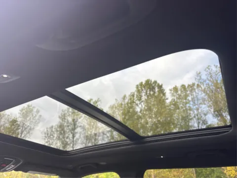 More photos of 2025 Jeep Grand Cherokee L Limited at Twins Chrysler Dodge Jeep Ram, MI