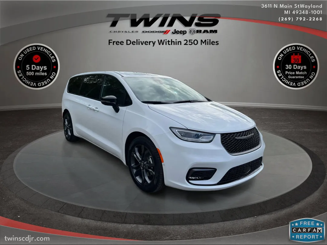 White 2026 Chrysler Pacifica Select for sale in Wayland, MI