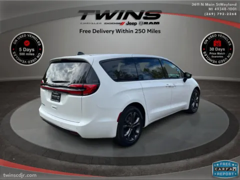Another view of 2026 Chrysler Pacifica Select for sale in Wayland, MI at Twins Chrysler Dodge Jeep Ram