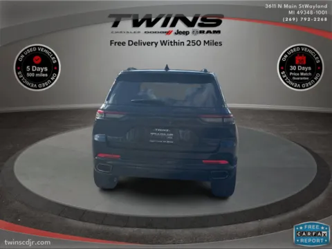 More photos of 2025 Jeep Grand Cherokee Summit at Twins Chrysler Dodge Jeep Ram, MI