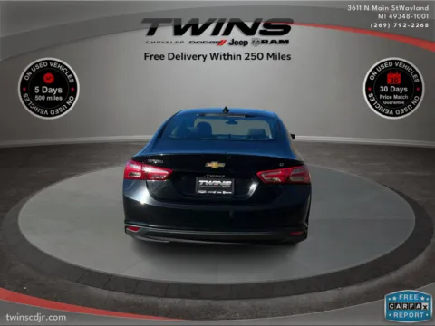 More photos of 2022 Chevrolet Malibu LT at Twins Chrysler Dodge Jeep Ram, MI