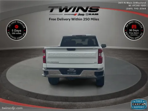 More photos of 2022 Chevrolet Silverado 1500 LT at Twins Chrysler Dodge Jeep Ram, MI