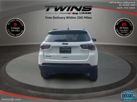 More photos of 2024 Jeep Compass Latitude at Twins Chrysler Dodge Jeep Ram, MI