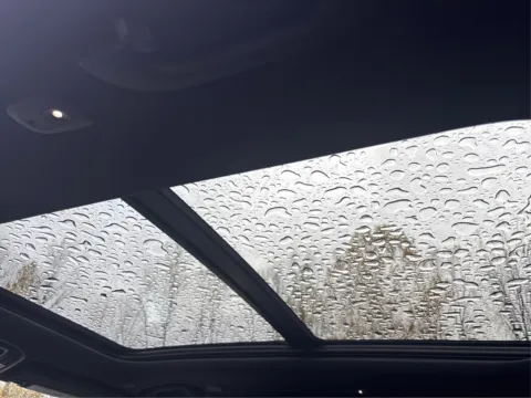 More photos of 2025 Jeep Grand Cherokee Limited at Twins Chrysler Dodge Jeep Ram, MI