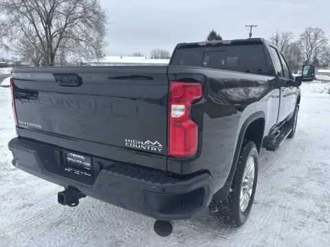 More photos of 2022 Chevrolet Silverado 3500HD High Country at Twins Chrysler Dodge Jeep Ram, MI