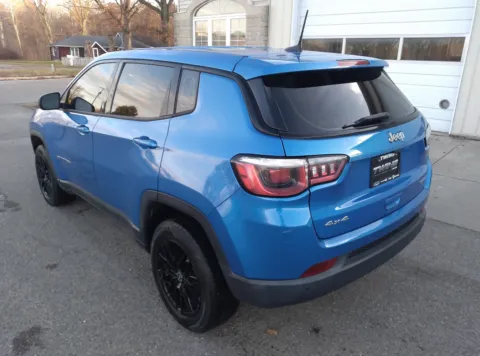 More photos of 2019 Jeep Compass Sport at Twins Chrysler Dodge Jeep Ram, MI