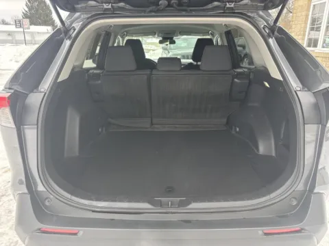 More photos of 2022 Toyota RAV4 LE at Twins Chrysler Dodge Jeep Ram, MI