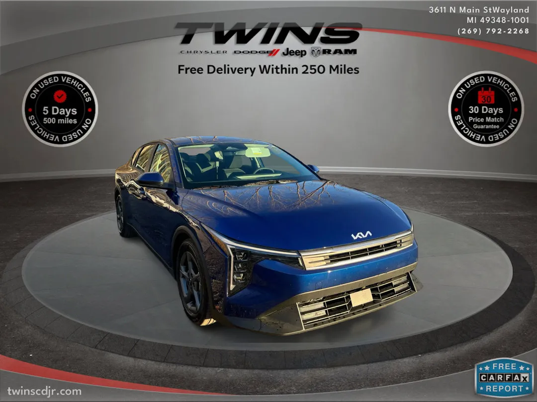 2025 Kia K4 LXS's photo