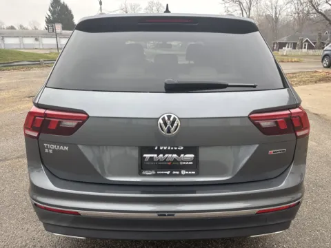More photos of 2021 Volkswagen Tiguan SE at Twins Chrysler Dodge Jeep Ram, MI
