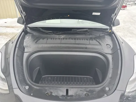 More photos of 2024 Tesla Model Y Long Range at Twins Chrysler Dodge Jeep Ram, MI