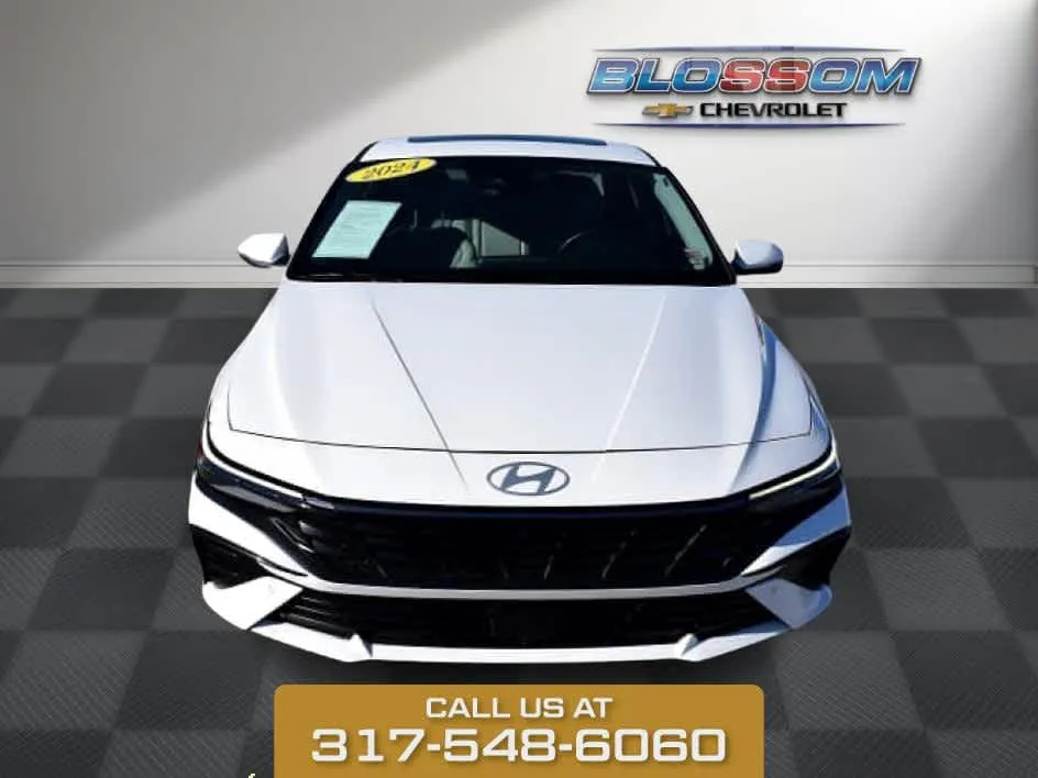 White 2024 Hyundai Elantra Limited for sale in Indianapolis, IN
