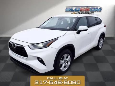 Photos of 2021 Toyota Highlander LE for sale in Indianapolis, IN at Quality Used Vehicles