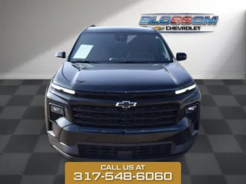 Black 2025 Chevrolet Traverse FWD LT for sale in Indianapolis, IN