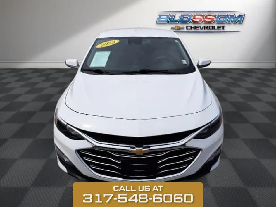 White 2023 Chevrolet Malibu LT for sale in Indianapolis, IN