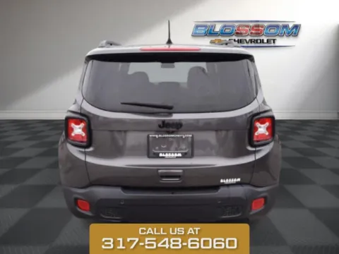 More photos of 2018 Jeep Renegade Altitude at Quality Used Vehicles, IN
