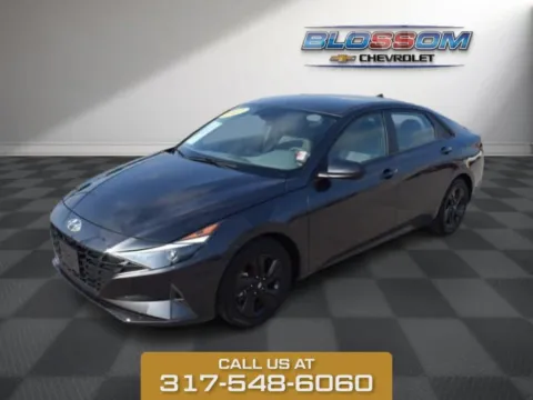 Photos of 2023 Hyundai Elantra SEL for sale in Indianapolis, IN at Quality Used Vehicles