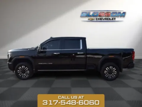 Another view of 2024 GMC Sierra 2500HD Denali Ultimate for sale in Indianapolis, IN at Quality Used Vehicles
