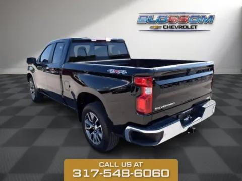 More photos of 2022 Chevrolet Silverado 1500 LT at Quality Used Vehicles, IN