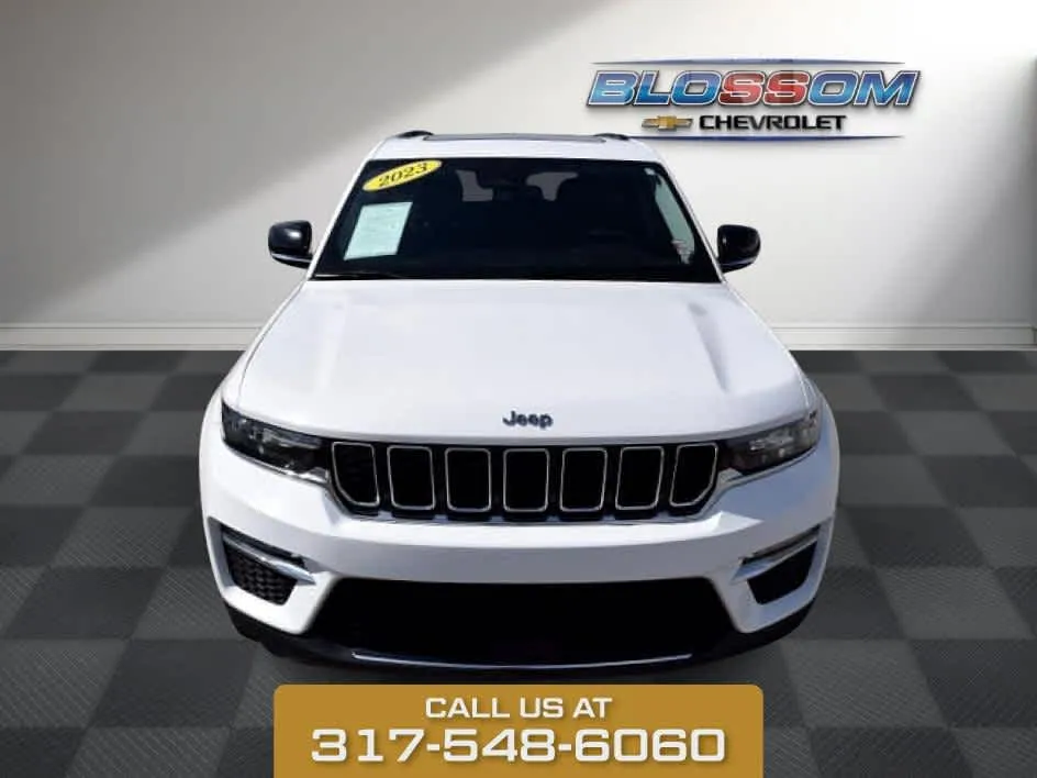 White 2023 Jeep Grand Cherokee Limited for sale in Indianapolis, IN