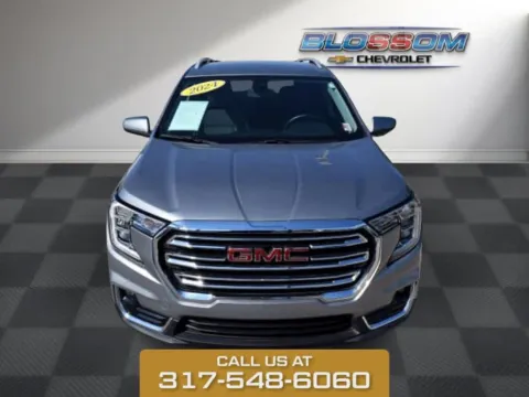 Gray 2024 GMC Terrain SLT for sale in Indianapolis, IN
