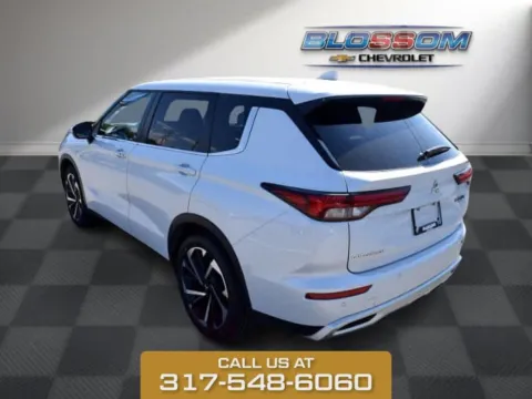More photos of 2024 Mitsubishi Outlander SE at Quality Used Vehicles, IN