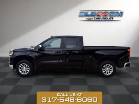 Another view of 2022 Chevrolet Silverado 1500 LT for sale in Indianapolis, IN at Quality Used Vehicles