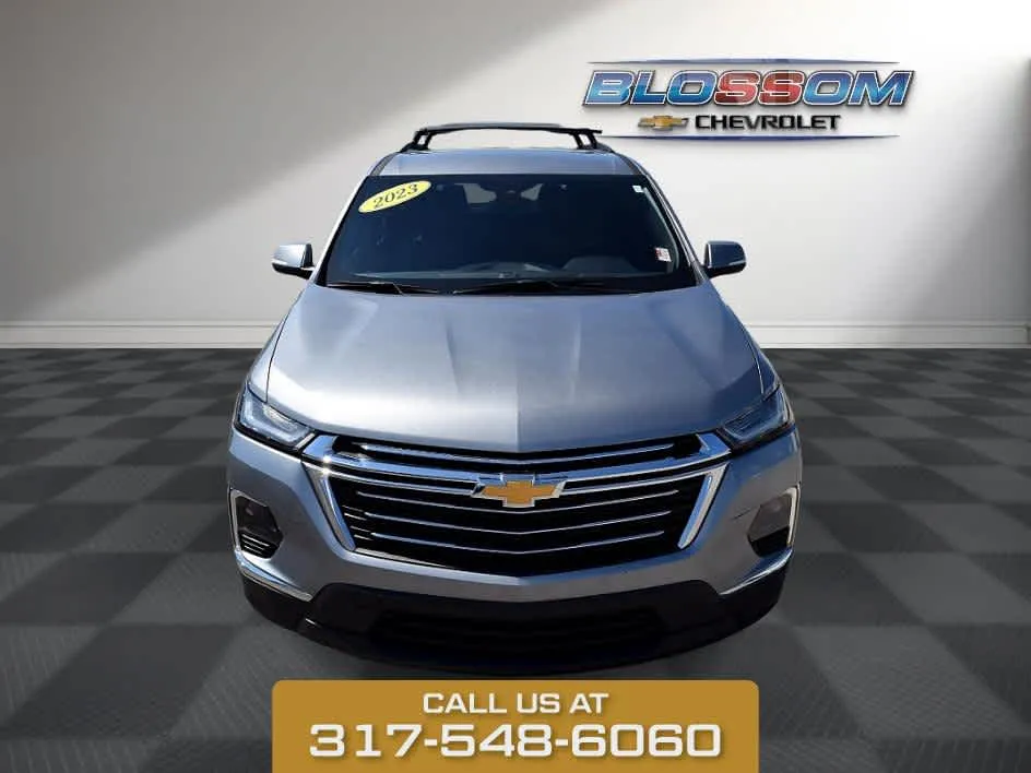 Gray 2023 Chevrolet Traverse LT Cloth for sale in Indianapolis, IN