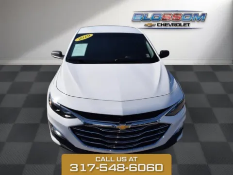 White 2019 Chevrolet Malibu LS for sale in Indianapolis, IN