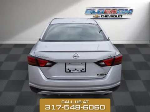 More photos of 2020 Nissan Altima 2.5 SL at Quality Used Vehicles, IN