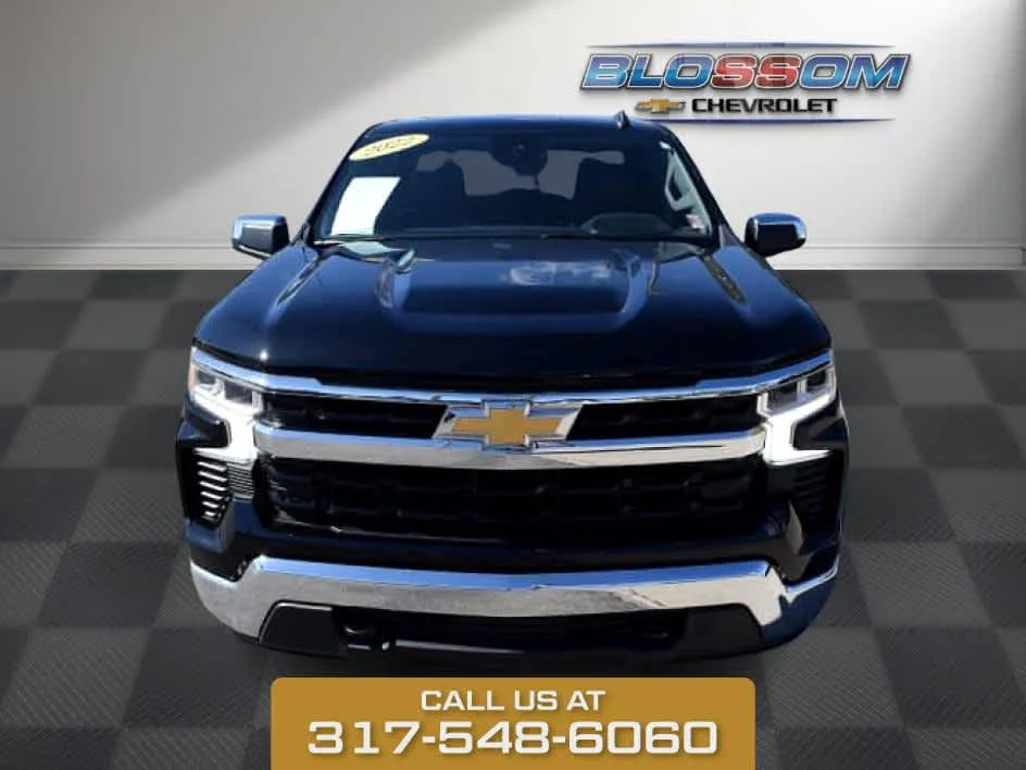 Black 2022 Chevrolet Silverado 1500 LT for sale in Indianapolis, IN