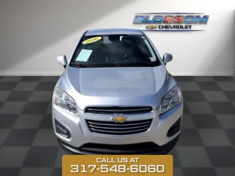 Silver 2016 Chevrolet Trax LS for sale in Indianapolis, IN