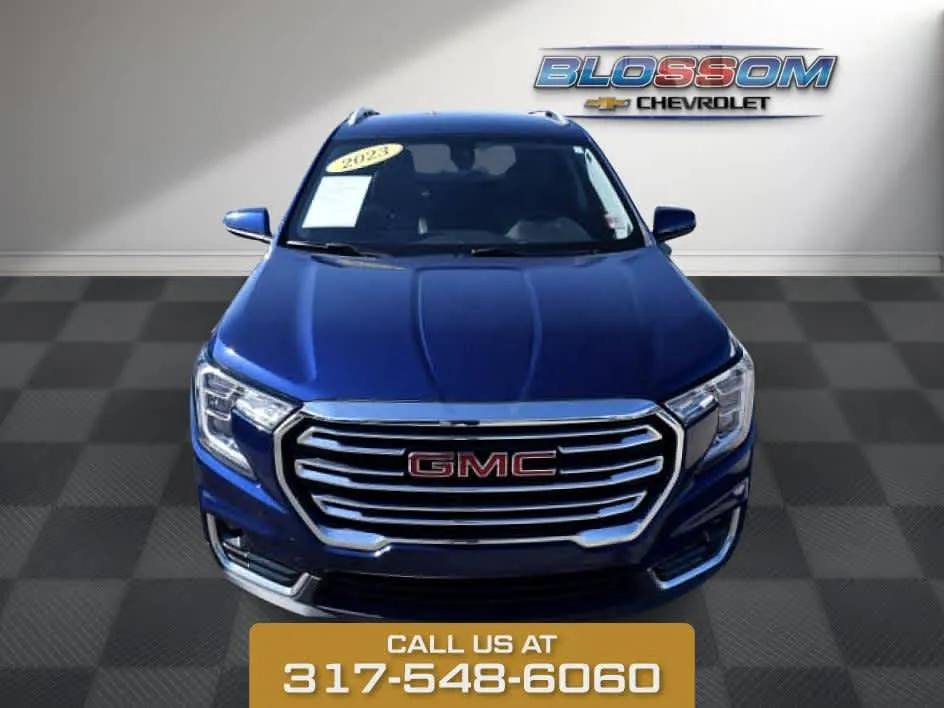 Blue 2023 GMC Terrain SLT for sale in Indianapolis, IN