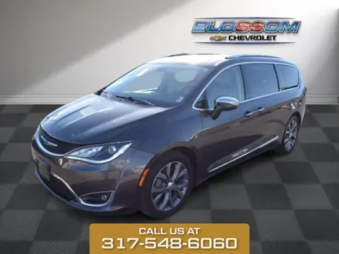 Photos of 2019 Chrysler Pacifica Limited for sale in Indianapolis, IN at Quality Used Vehicles
