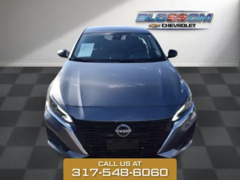 Gray 2024 Nissan Altima 2.5 SV for sale in Indianapolis, IN