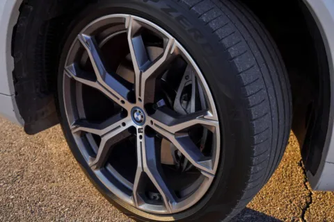 More photos of 2023 BMW X5 xDrive45e at Foreign Auto Connect, IN