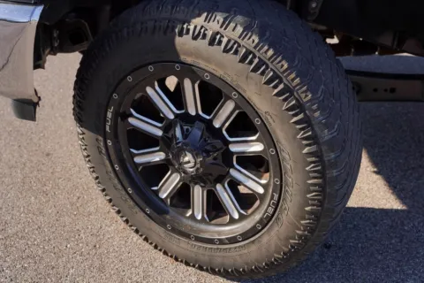 More photos of 2023 Ford F-350SD Lariat at Foreign Auto Connect, IN