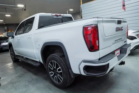 More photos of 2020 GMC Sierra 1500 AT4 at Foreign Auto Connect, IN