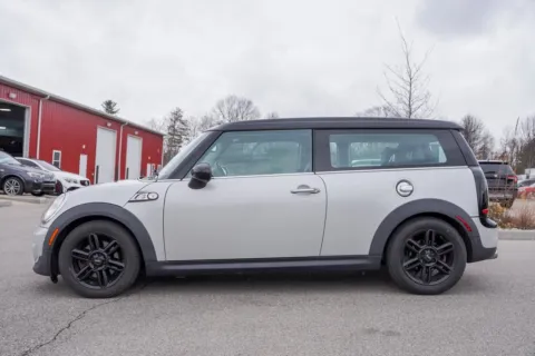 More photos of 2013 MINI Cooper S Clubman at Foreign Auto Connect, IN