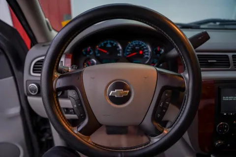 More photos of 2009 Chevrolet Silverado 2500HD LTZ at Foreign Auto Connect, IN