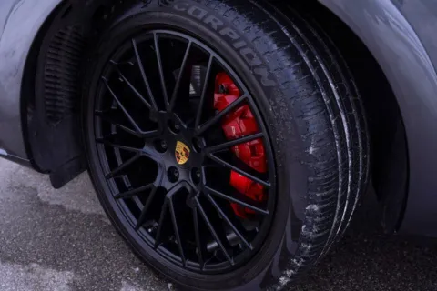 More photos of 2021 Porsche Cayenne GTS at Foreign Auto Connect, IN