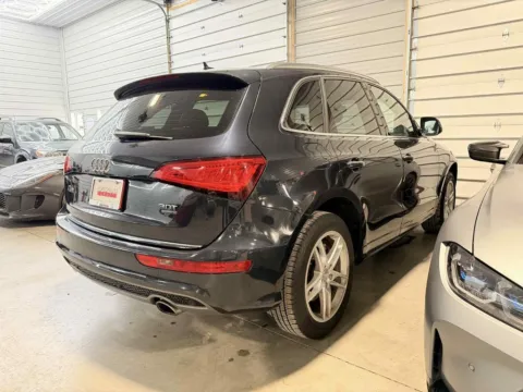Another view of 2016 Audi Q5 3.0T Premium Plus for sale in Bloomington, IN at Foreign Auto Connect