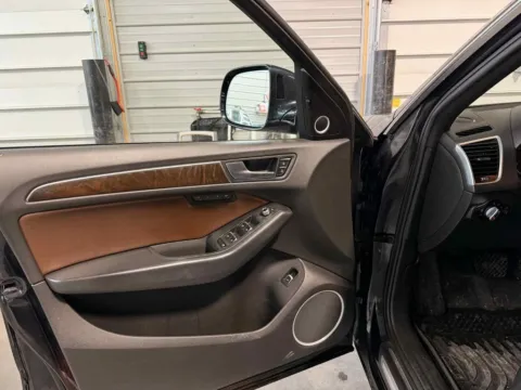 More photos of 2016 Audi Q5 3.0T Premium Plus at Foreign Auto Connect, IN