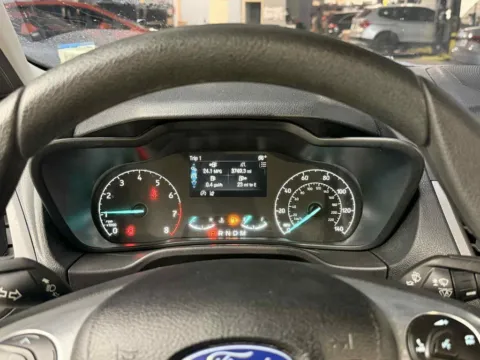 More photos of 2022 Ford Transit Connect XLT at Foreign Auto Connect, IN