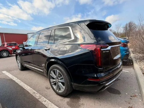 More photos of 2020 Cadillac XT6 Premium Luxury at Foreign Auto Connect, IN